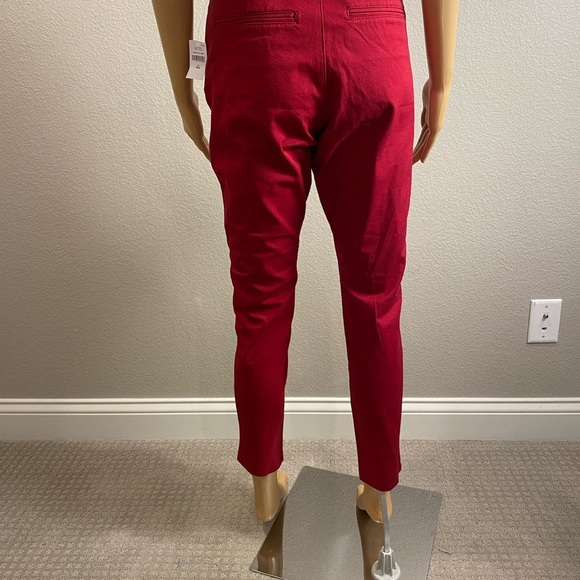 GAP Slim City Coupe Urbaine Red Crop Pants - SIZE 8R - NWT - Picture 3 of 9